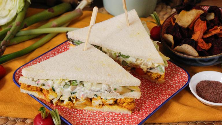 Veganes "Eiersalat"-Sandwich