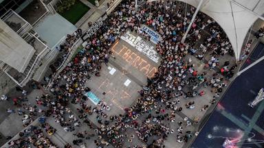 Mahnwache gegen Maduro in Caracas, Venezuela