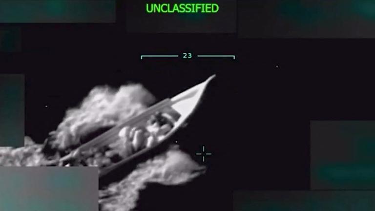 Ein Boot auf einem Radar.