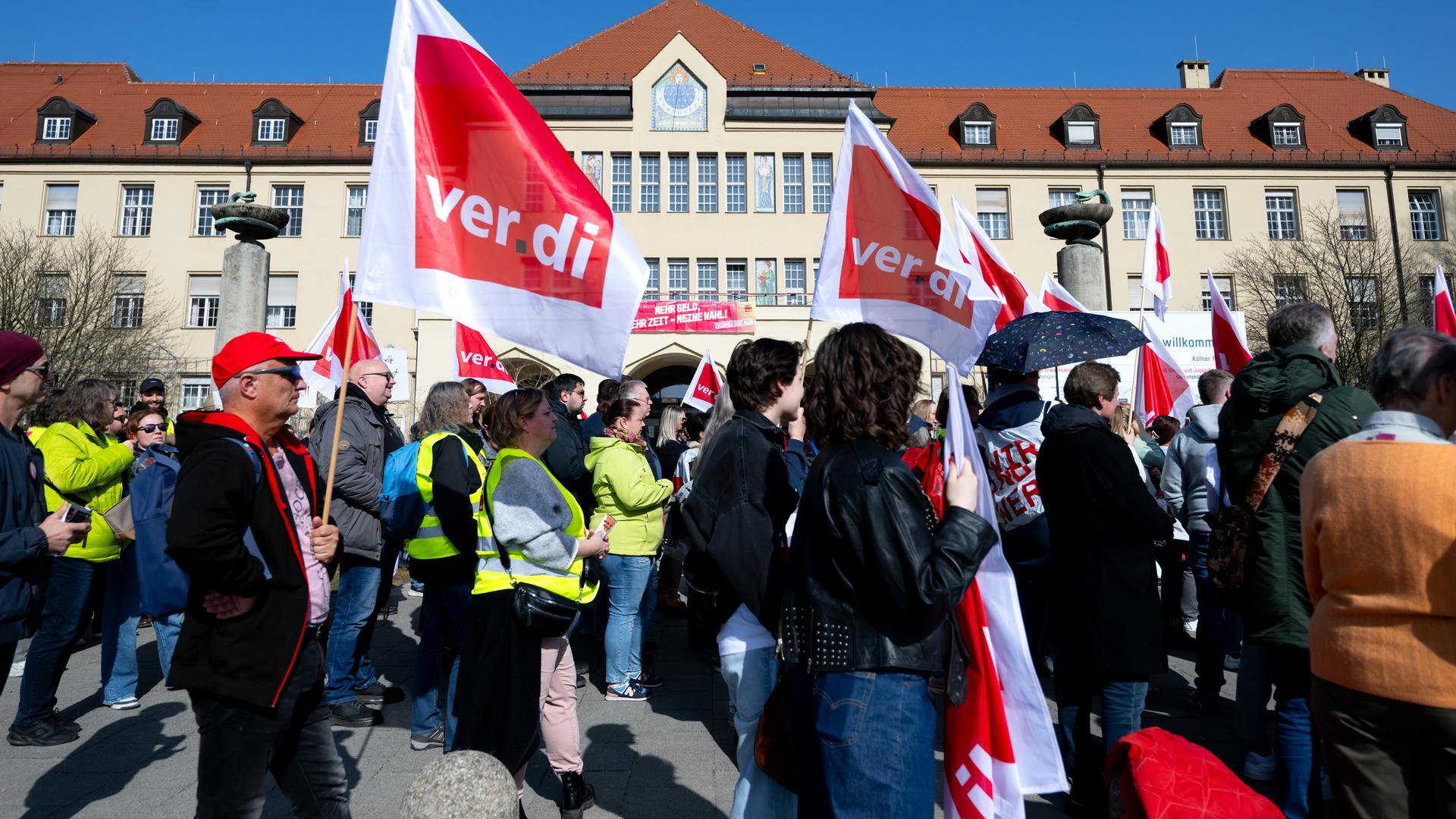 Verdi: Warnstreik im Öffentlichen Dienst 