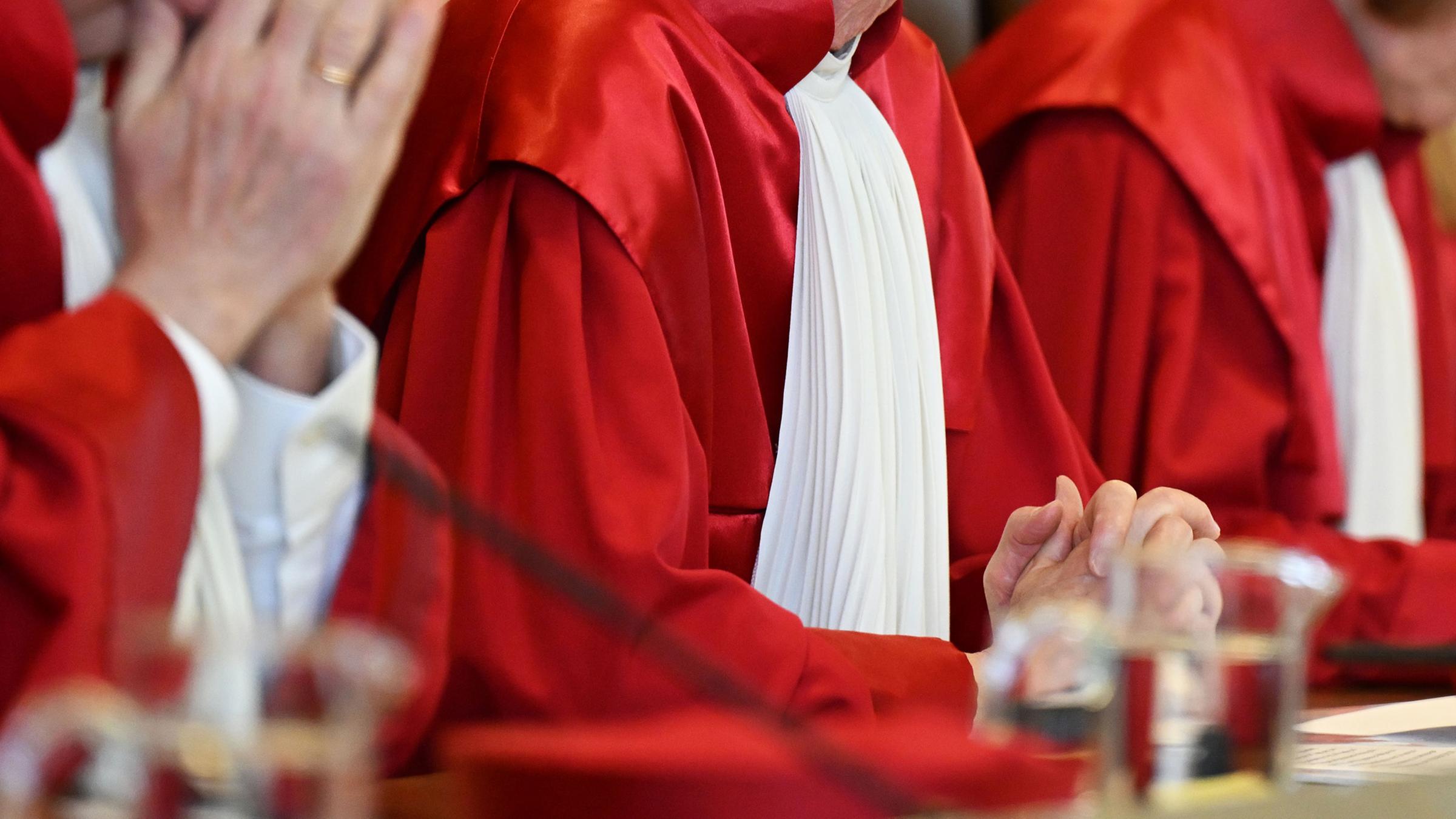 Der Zweite Senat des Bundesverfassungsgerichts. (Archiv)