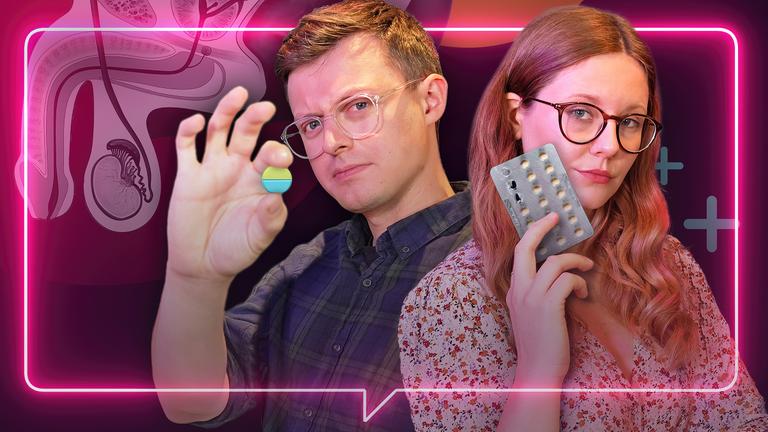 Die beiden Presenter, Historikerin Leonie und Physiker Jacob,  mit Verhütungsmitteln, wie der Pille, in der Hand. 