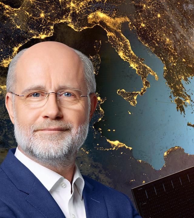Harald Lesch vor GPS-Satellit.