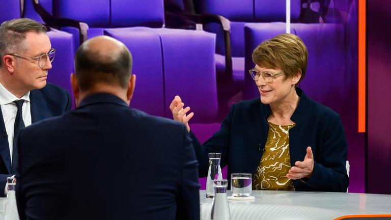  Veronika Grimm bei Maybrit Illner