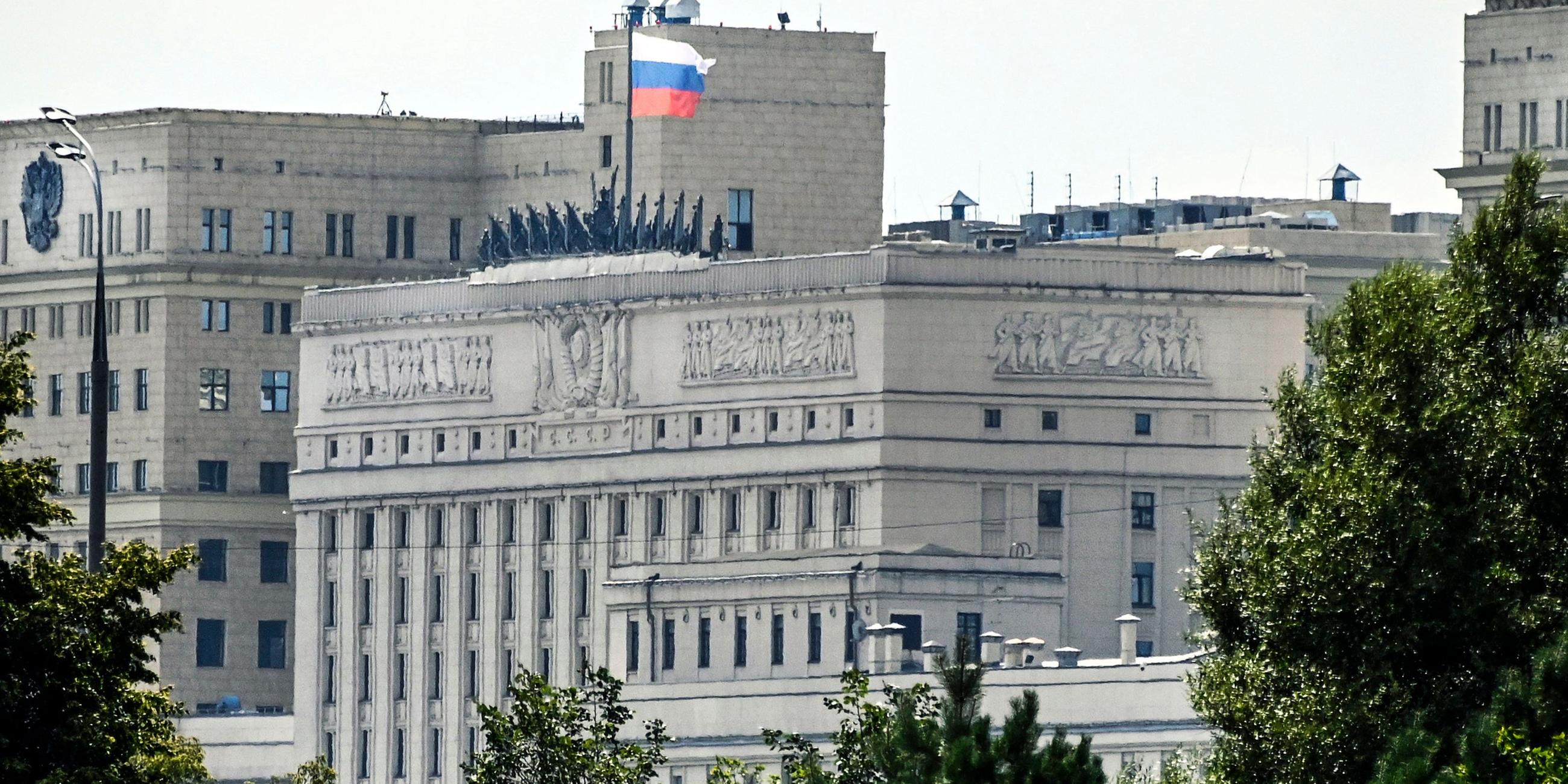 Typical: Verteidigungsministerium Russland