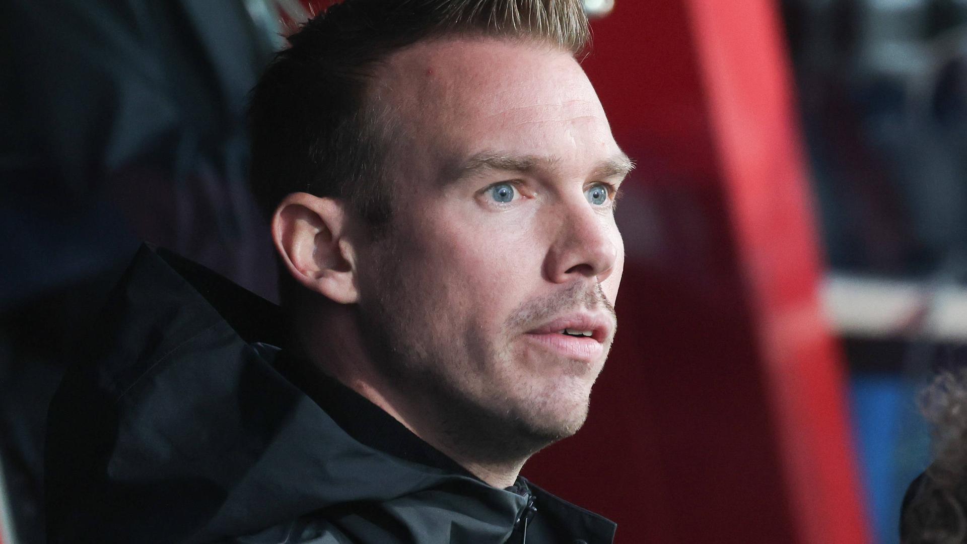 VfL Wolfburg, Tommy Stroot