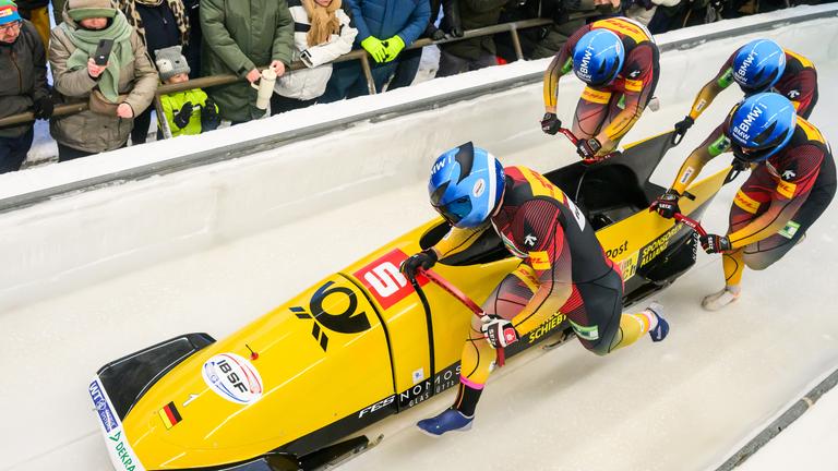 Das Team vom Viererbob Francesco Friedrich am 04.01.26