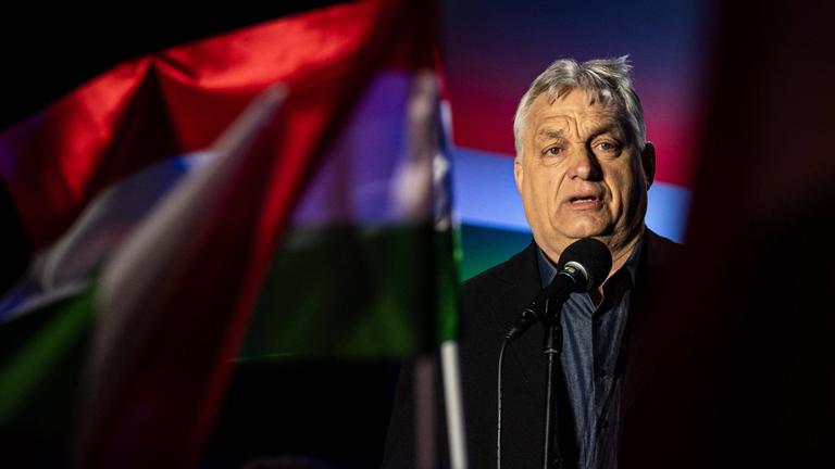 Viktor Orban auf einer Wahlkampfveranstaltung am 25.03.2026.