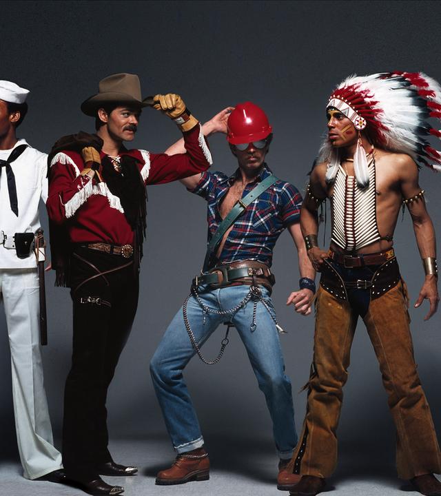 Die village people bei Fototermin