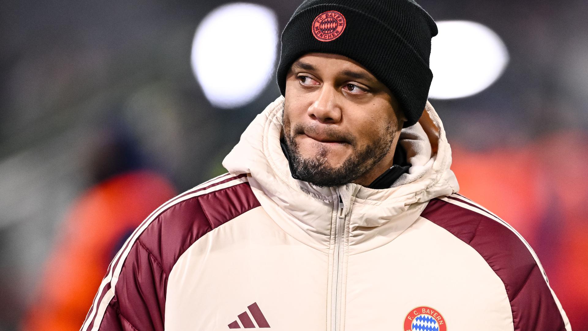 Bayern Münchens Trainer Vincent Kompany während des Champions League Spiels gegen Celtic Glasgow.