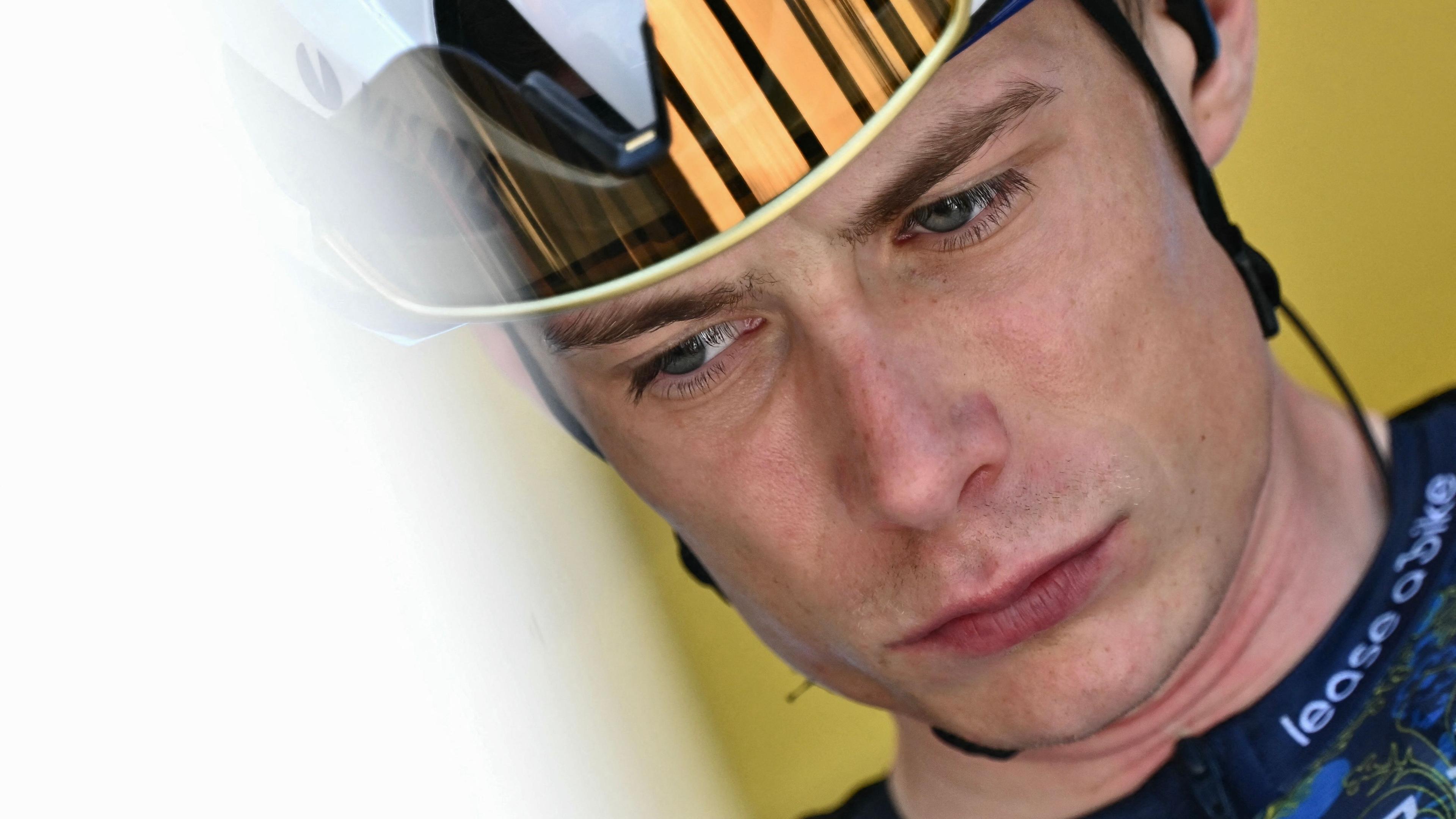 Jonas Vingegaard bei der Tour de France 2024 vor dem Start der 4. Etappe in Pinerolo.