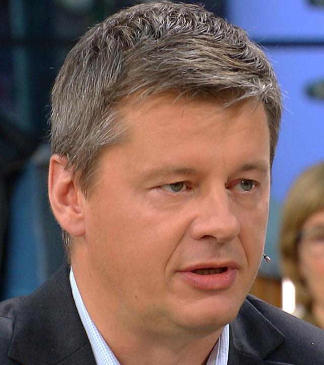 Vladimir Esipov   | russischer Journalist und Buchautor