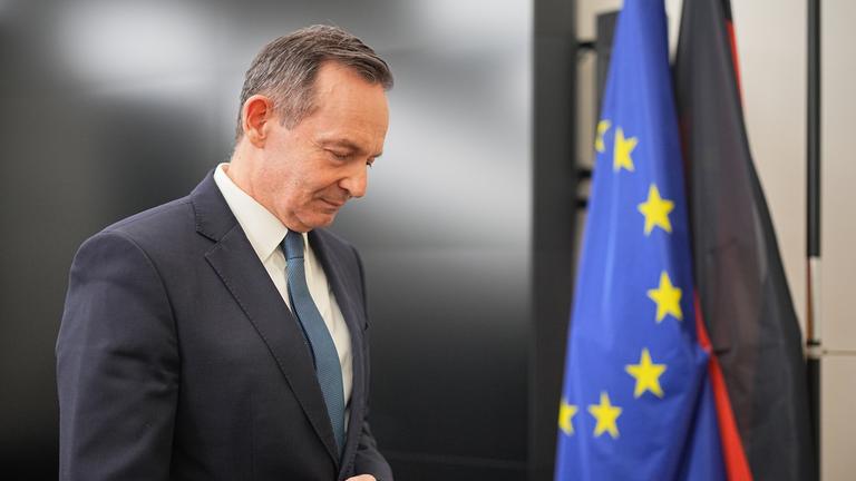 07.11.2024, Berlin: Volker Wissing (FDP), Bundesminister für Verkehr und Digitales, nimmt an einem Pressestatement nach dem Bruch der Ampel-Koalition teil. 