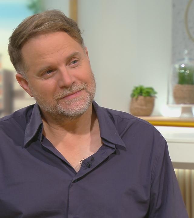 Janek Rieke am "Volle Kanne"-Frühstückstisch.
