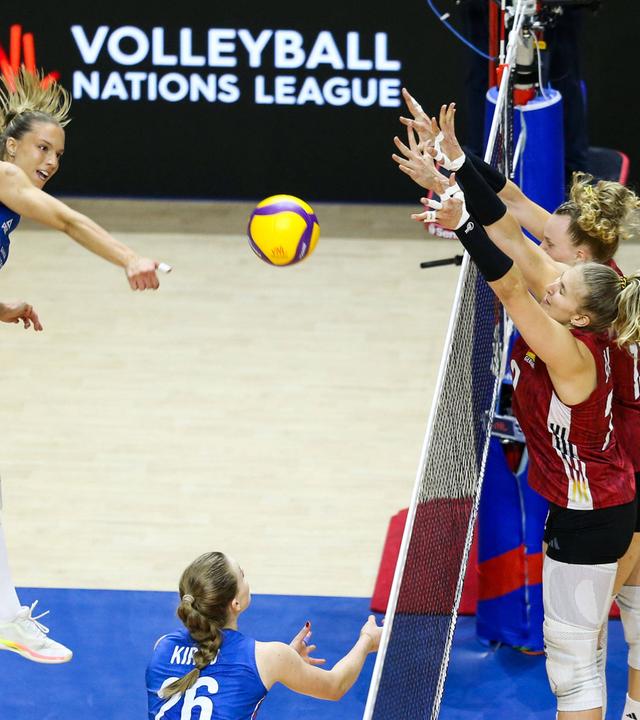 Spiel der Volleyball Nations League zwischen Deutschland und Serbien.