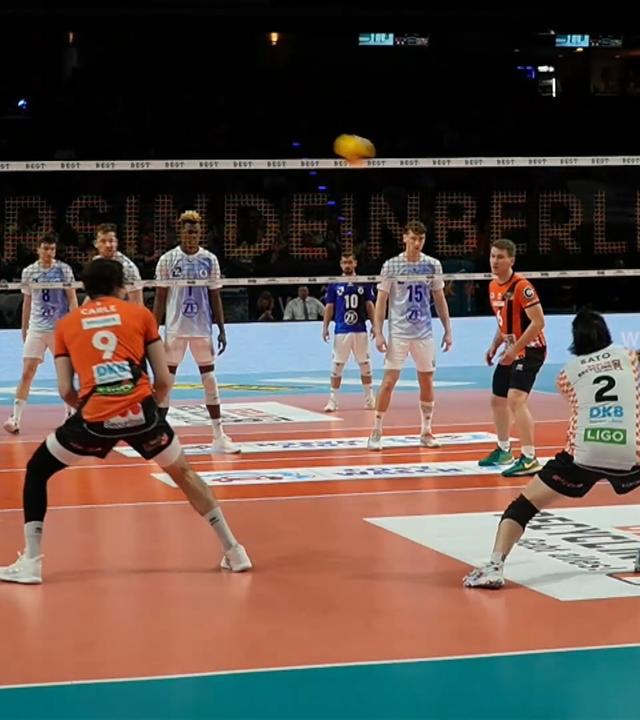 Friedrichshafen gewinnt Auftaktspiel