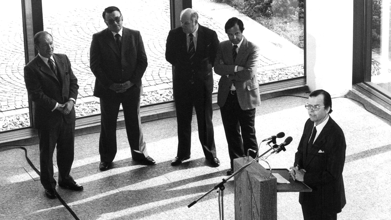 Karl-Günther von Hase