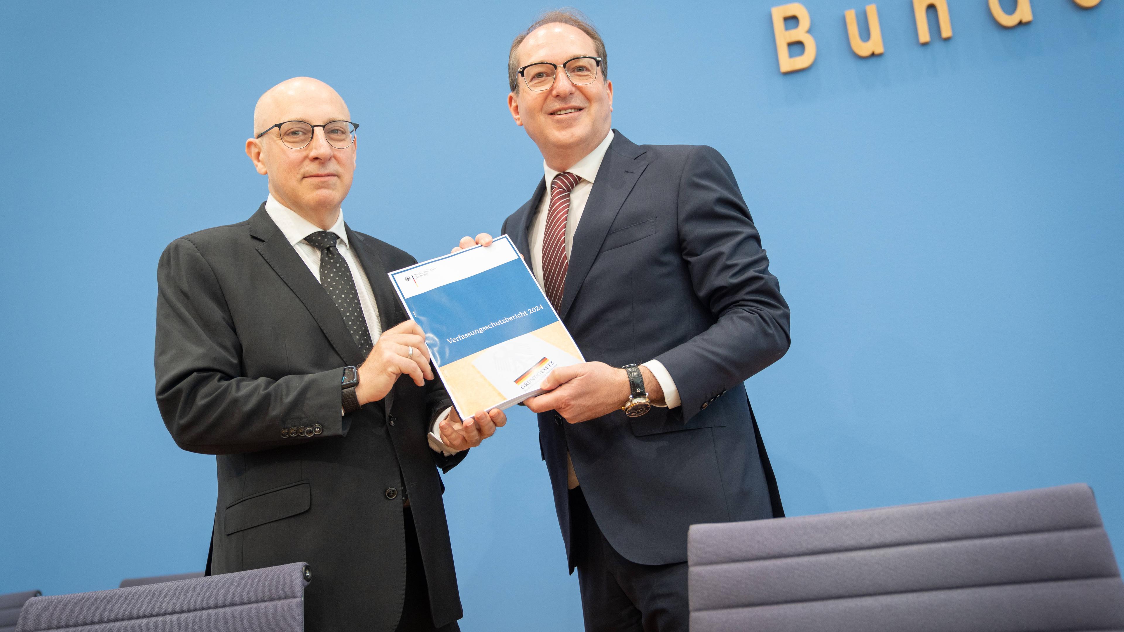 Bundespressekonferenz in Berlin - Vorstellung Verfassungsschutzbericht 2024