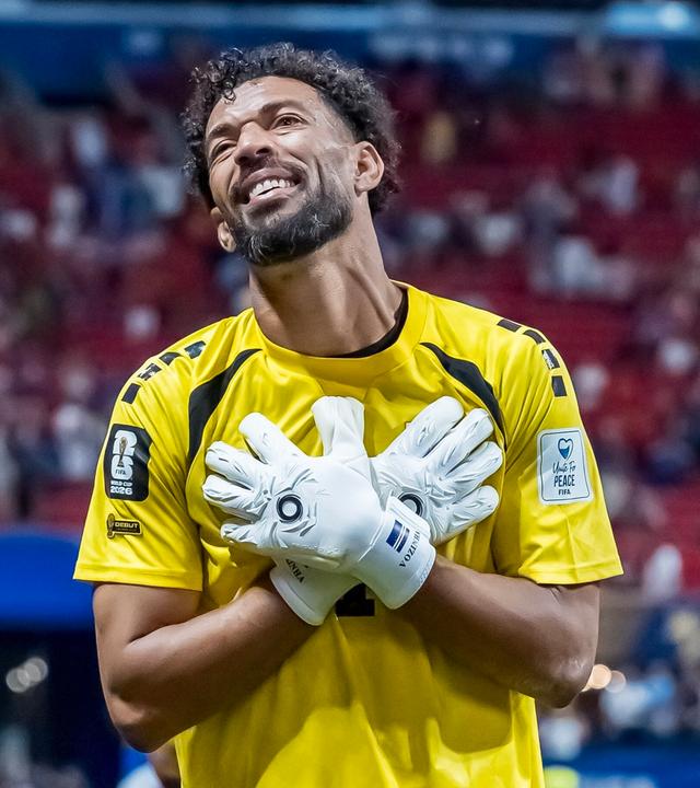 Der Torwart von Kap Verde, Vozinha (1), jubelt während des Spiels gegen Spanien am 15.06.2026 in Atlanta.
