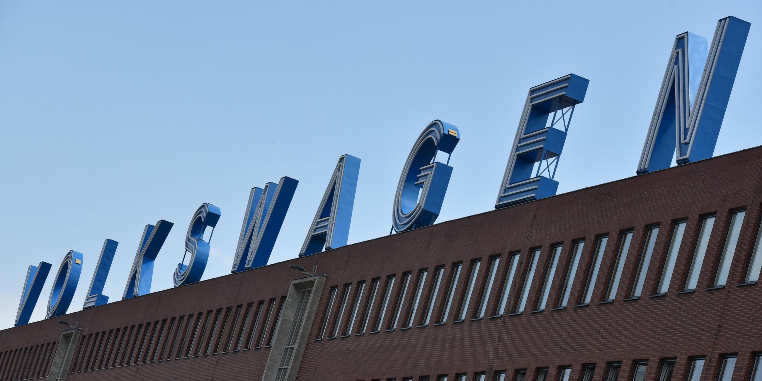 Schriftzug VW-Werk in Kassel