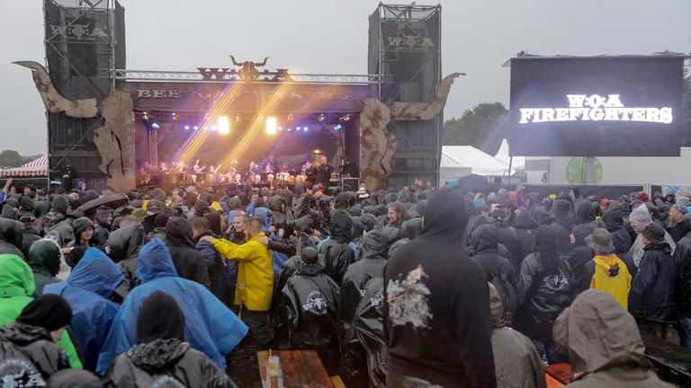 Feuerwehrmusikkorps Wacken auf der Bühne