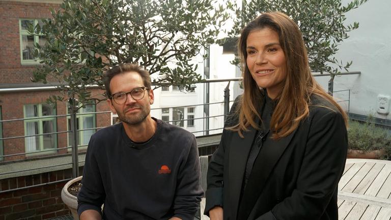 Katharina Wackernagel und Bruder am Set