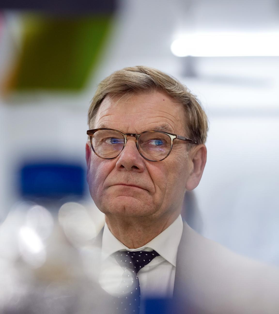 Bundesaußenminister Johann Wadephul (CDU) besucht das Labor der Biologiefakultät zur Evolutionsbiologie des Indischen Instituts für Wissenschaft