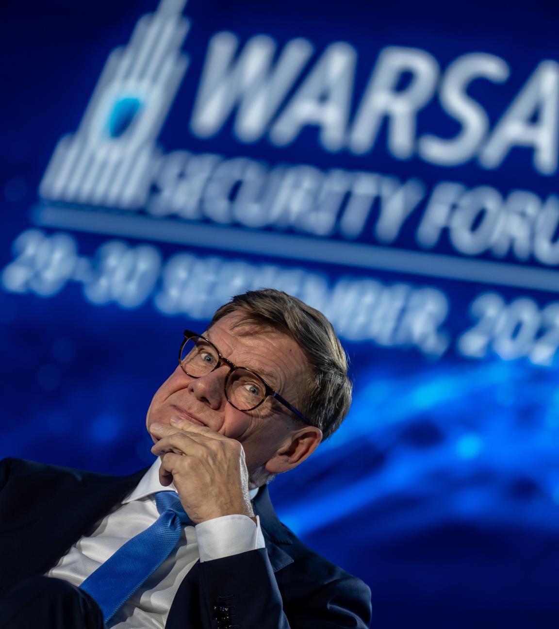 ohann Wadephul (CDU), Außenminister, nimmt bei seinem Besuch in Polen am Warschauer Sicherheitsforum teil.