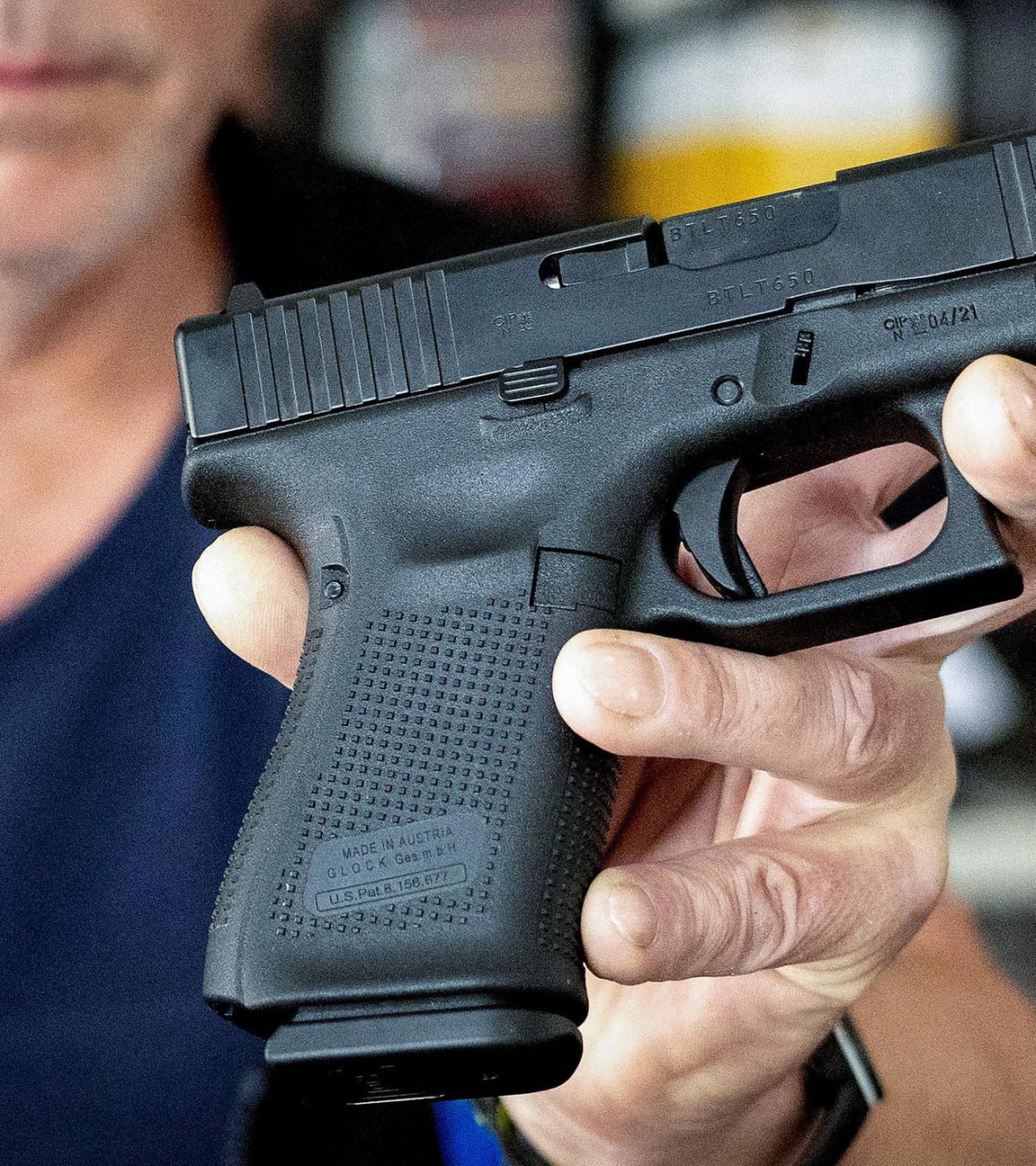 Eine Glock-Pistole, die derjenigen ähnelt, die beim Amoklauf an der Grazer Oberschule am 13. Juni 2025 in Wien verwendet wurde
