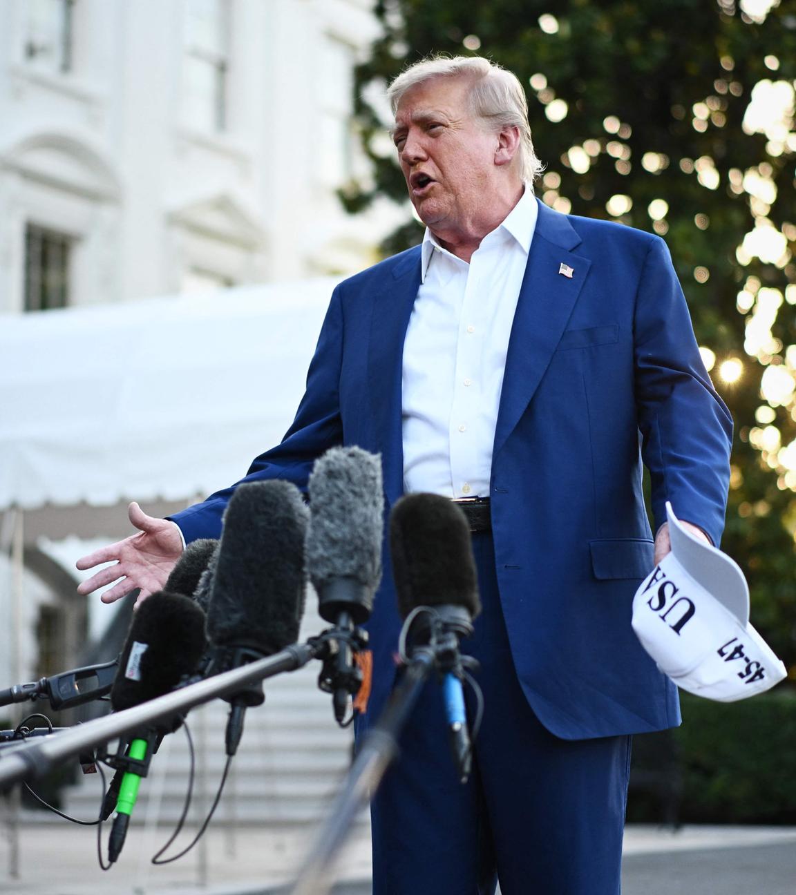 Trump bei einer Pressekonferenz