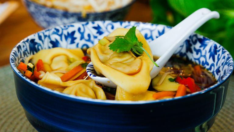 Chinesische Wan Tan Suppe