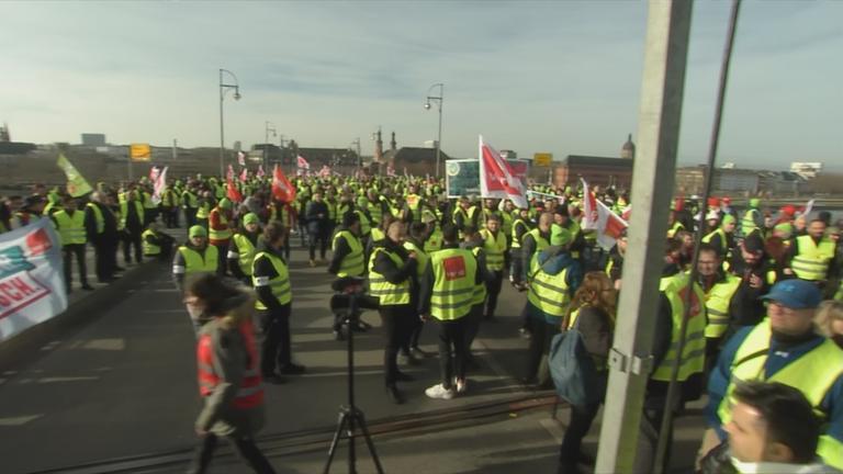 Auf dem Bild sieht man den ÖPNV Streik