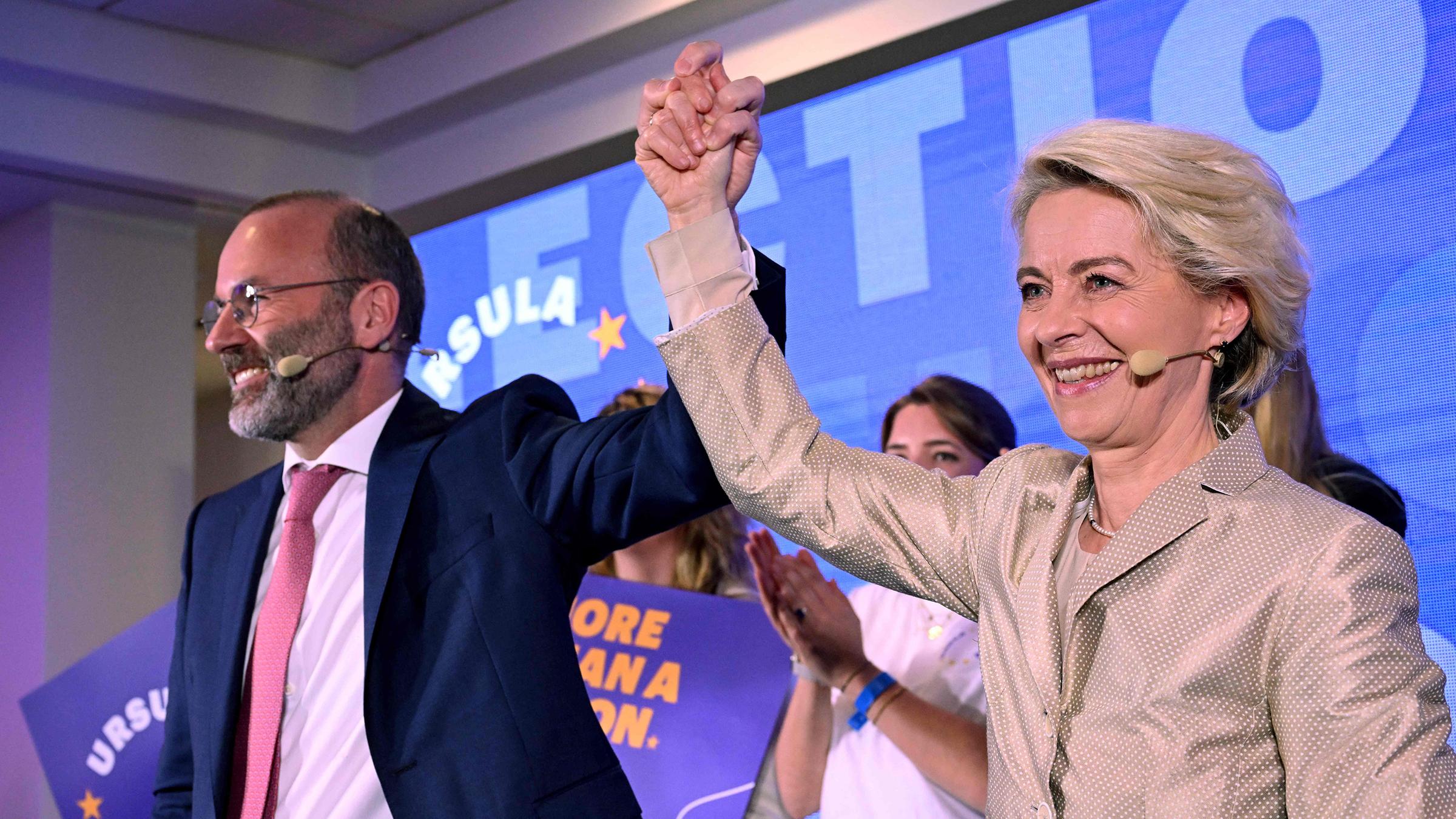 Manfred Weber und Ursula von der Leyen am Wahlabend