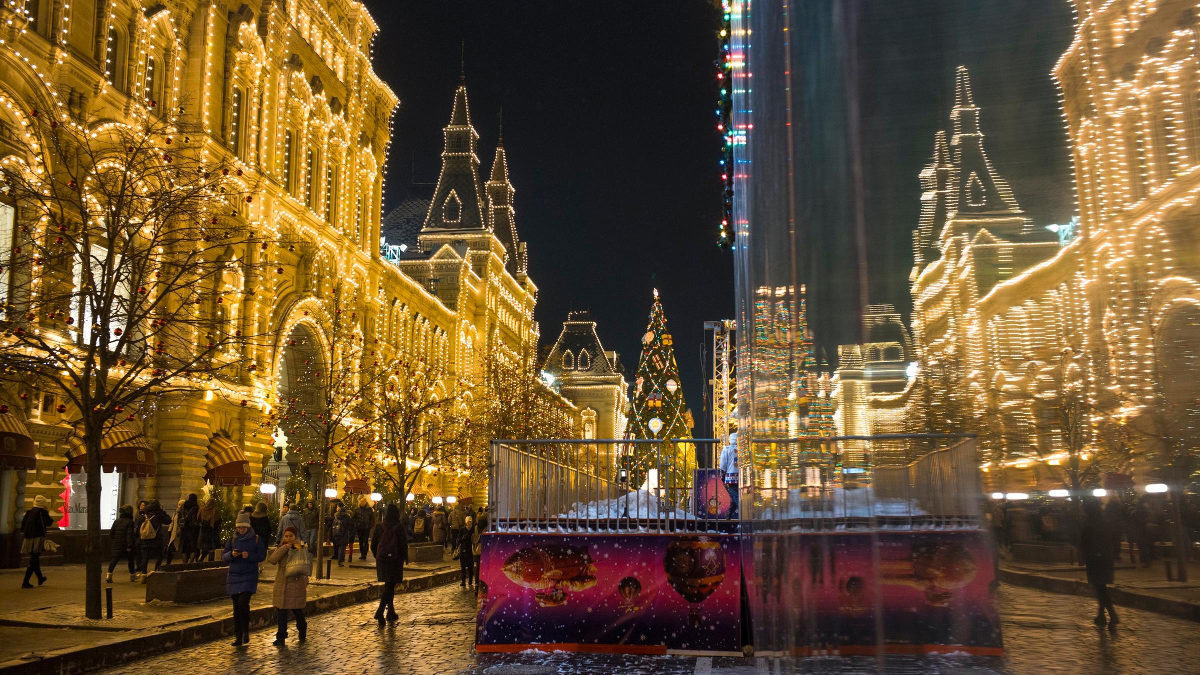 Das Einkaufszentrum Gum in Moskau, aufgenommen am 08.12.2017 in (Russland)