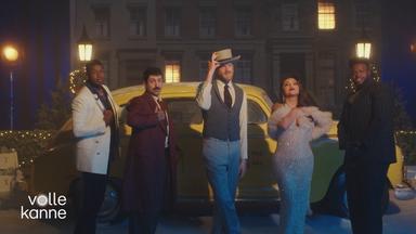 Ein Bild aus einem Musikvideo einer Band