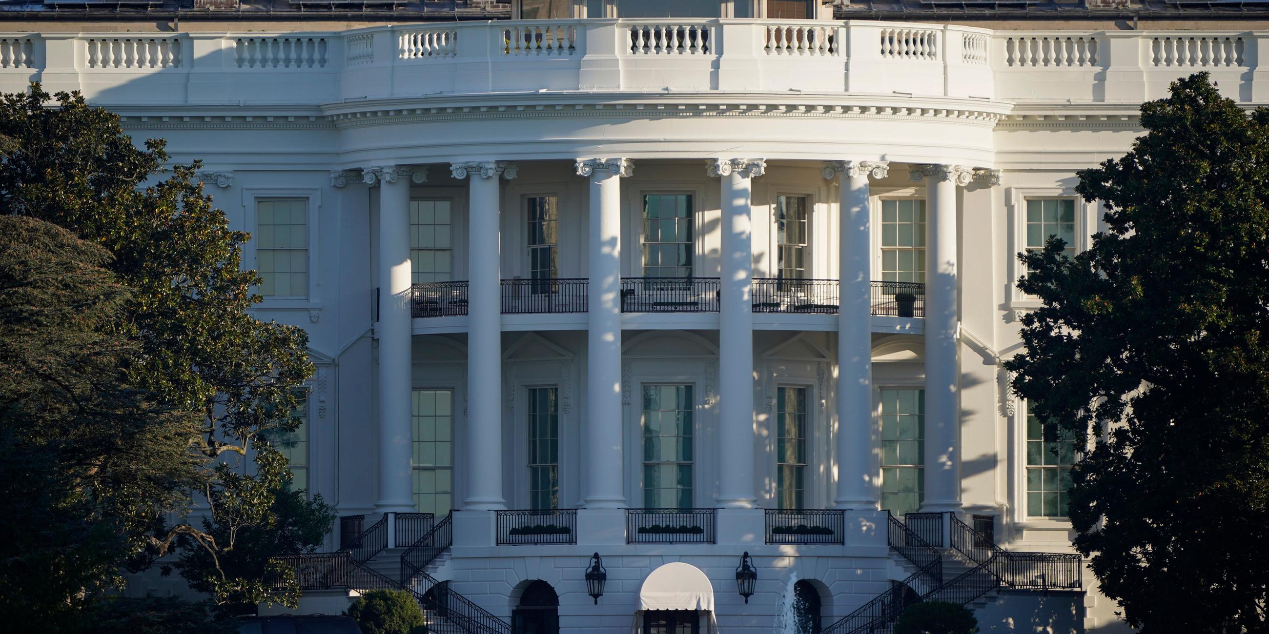 USA, Washington D.C.: Außenansicht des Weißen Hauses.