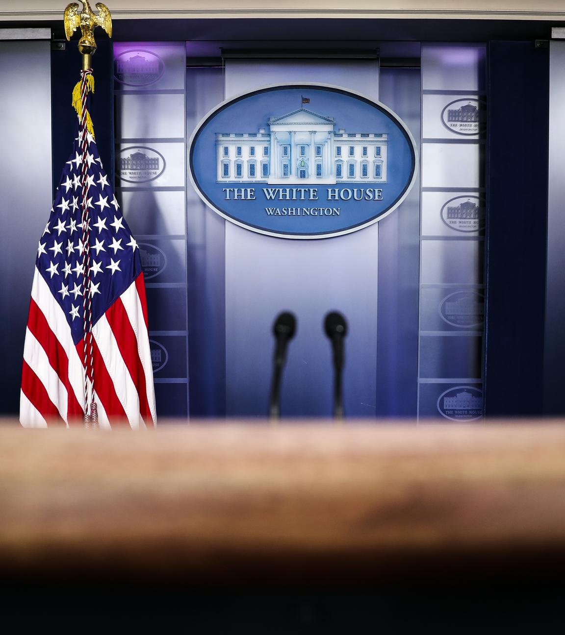 Der leere James S. Brady Press Briefing Room im Weißen Haus in Washington