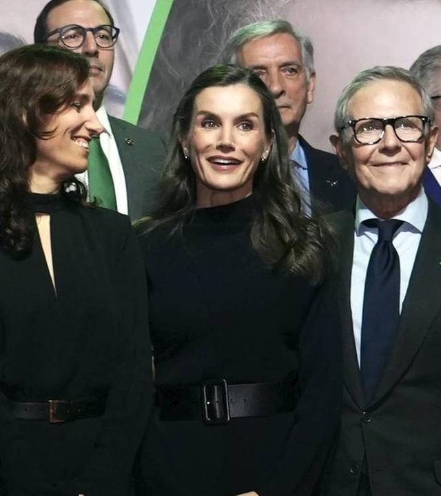 Die spanische Königin Letizia (m.) nimmt am Mittwoch, dem 4. Februar 2026, am Weltkrebstag in Madrid teil.