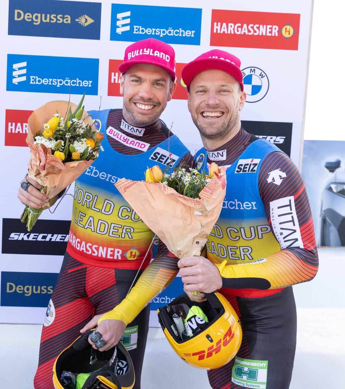 Tobias Wendl und Tobias Arlt bei der Siegerehrung am 28.02.2026 in St.Moritz.