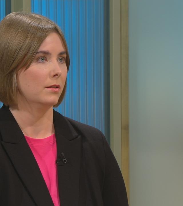 Vanessa Rengers-Patz an der "Volle Kanne"-Top-Themen-Theke