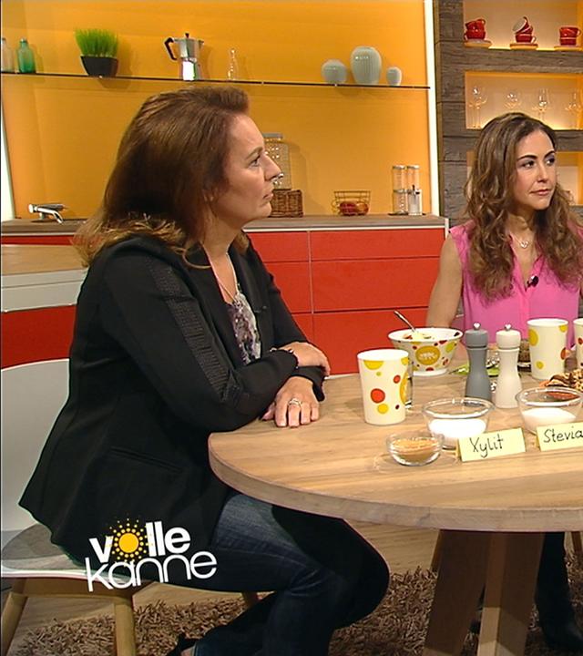 Brigitte Bäuerlein, Anastasia Zampounidis und Ingo Nommsen talken über Zucker.