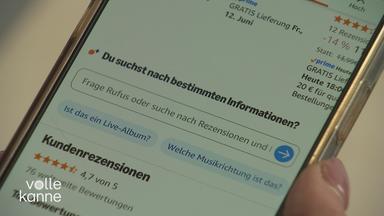 Auf einem Smartphone ist eine geöffnete Seite mit dem Text „Du suchst nach bestimmten Informationen“ zu sehen.