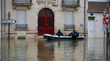Überschwemmungen im Westen Frankreichs