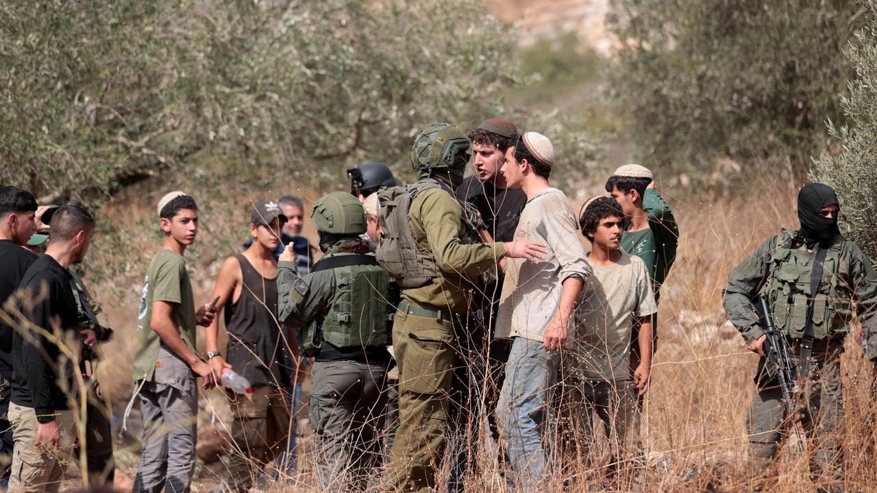 Ten arrests after settler violence in the West Bank