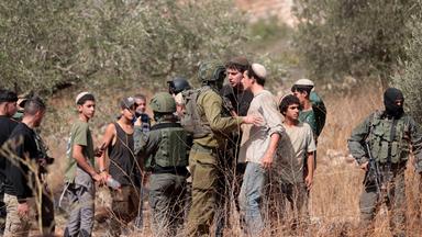 Westjordanland, Ramallah: Im Westjordanland kommt es zu Zusammenstößen zwischen israelischen Siedlern und palästinensischen Bauern