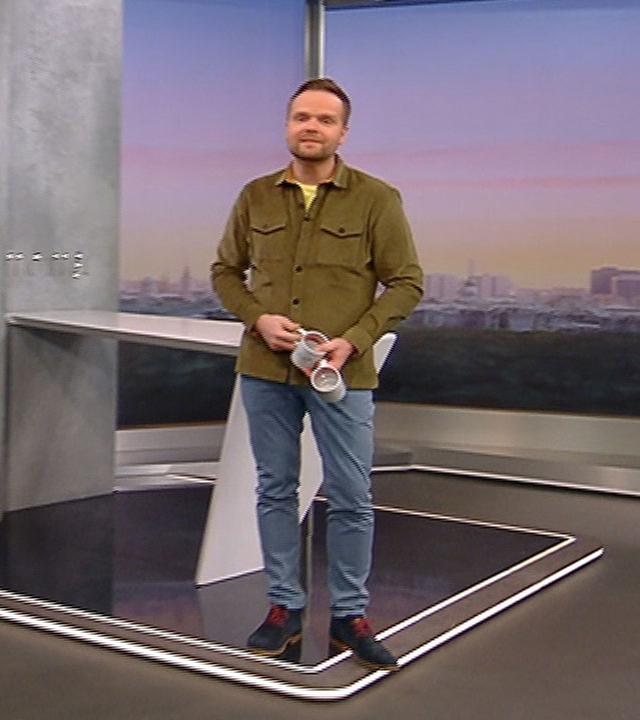 Benjamin Stöwe präsentiert das Wetter