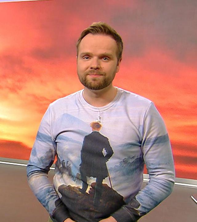 Benjamin Stöwe präsentiert das Wetter