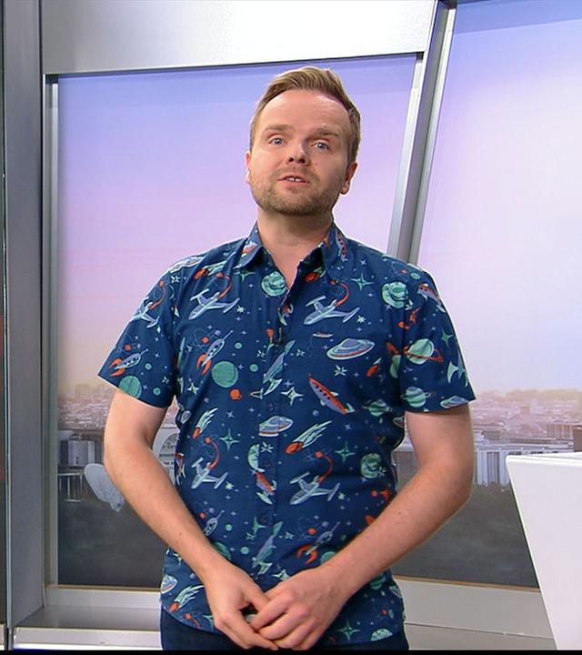 Benjamin Stöwe präsentiert das Wetter