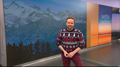 Benjamin Stöwe präsentiert das Wetter