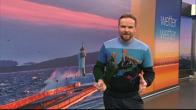 Benjamin Stöwe präsentiert das Wetter